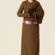 供应藏族成年表演服 个性民族手工艺舞台服 接待迎宾演出服
